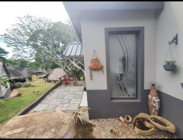 2 BEDROOM TOWNHOUSE FOR SALE IN WOODGRANGE